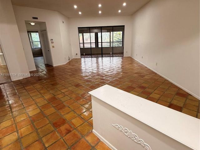 Дом в аренду по адресу  - фото 7434310