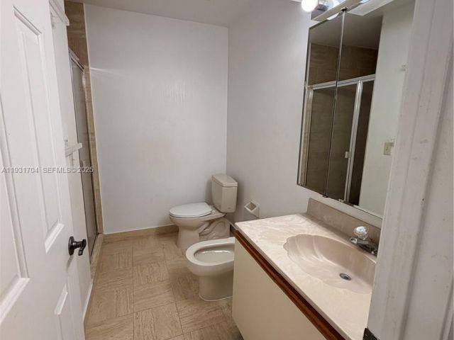 Дом в аренду по адресу  - фото 7434320