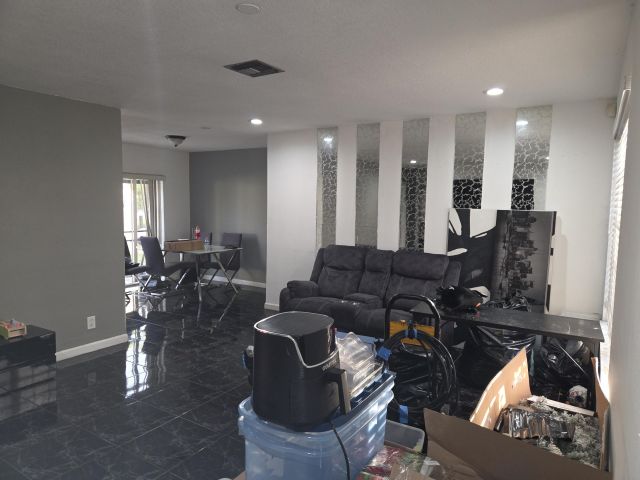 Дом в аренду по адресу 1474 N Mangonia Circle - фото 6905779