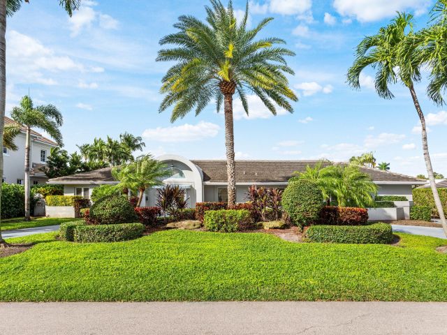 Дом в аренду по адресу 2041 Thatch Palm Drive - фото 6913374