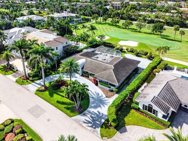 Дом в аренду по адресу 2041 Thatch Palm Drive - фото 6913381