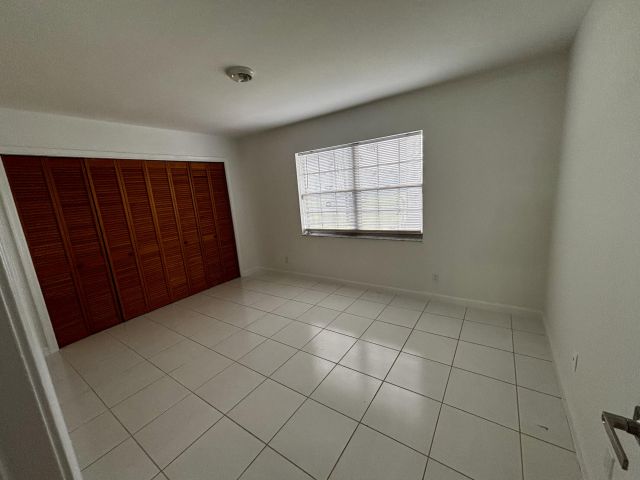 Дом в аренду по адресу 9976 Liberty Rd - фото 6919732