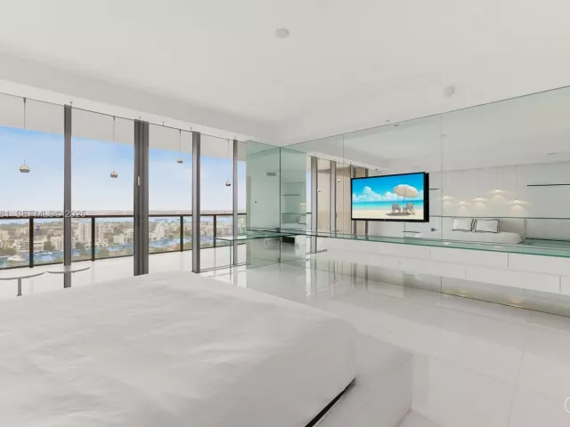 Продажа квартиры #2303S - фото 6911730