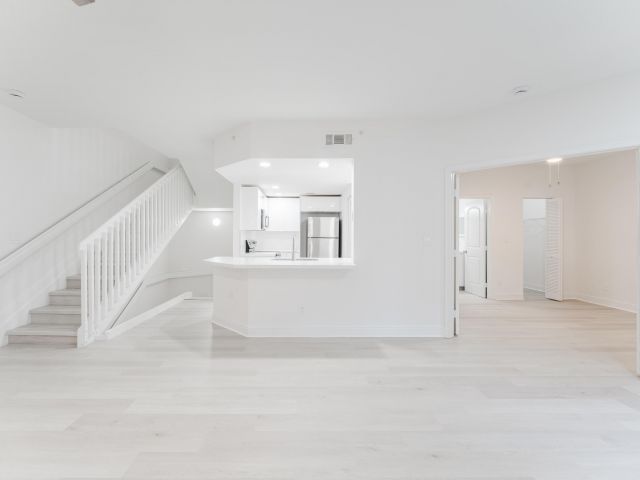 Дом в аренду по адресу 20889 Saint Andrews Boulevard - фото 6905331