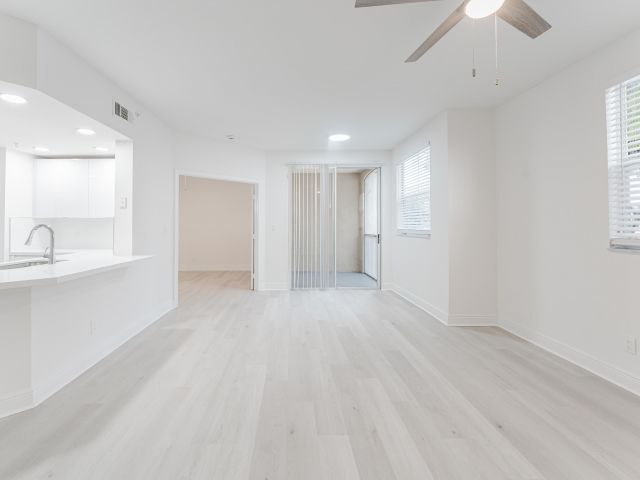 Дом в аренду по адресу 20889 Saint Andrews Boulevard - фото 6905334