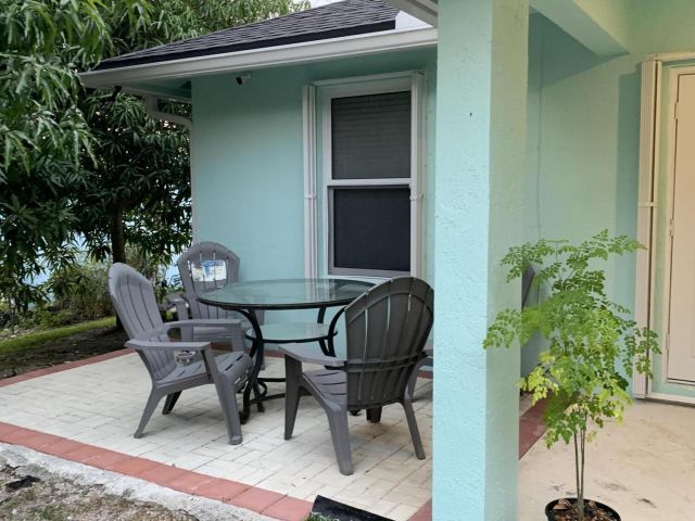 Дом в аренду по адресу 1345 W 34th Street - фото 6929789