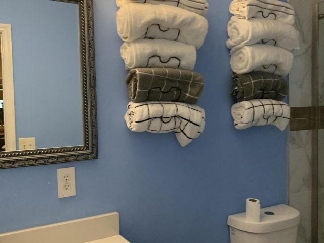 Дом в аренду по адресу 1345 W 34th Street - фото 6929795