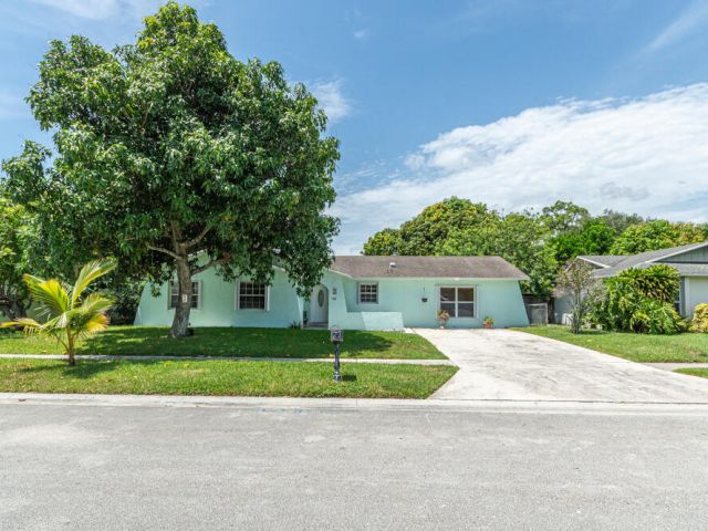 Продажа дома по адресу 1045 Cameo Circle - фото 6906744