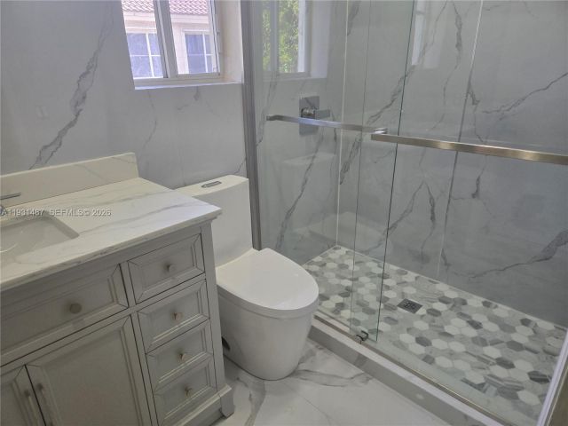 Дом в аренду по адресу 17337 NW 7th Ave 408 - фото 7431576