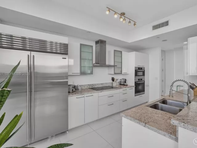 Продажа квартиры #2303 - фото 6907288