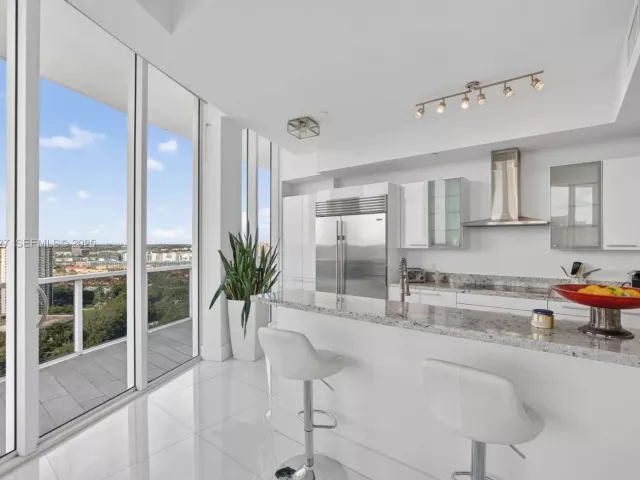 Продажа квартиры #2303 - фото 6907289