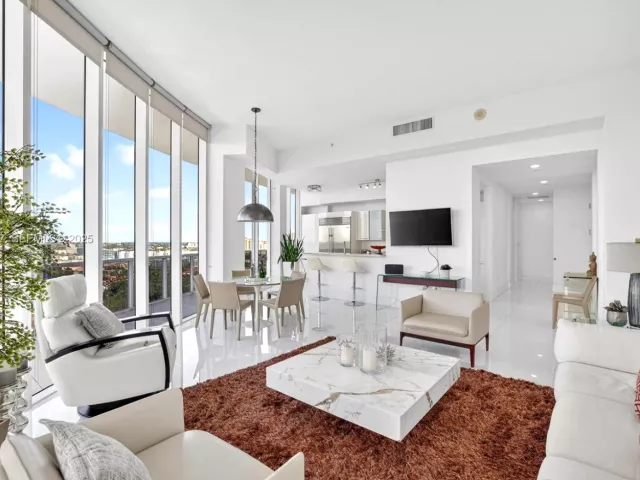 Продажа квартиры #2303 - фото 6907295