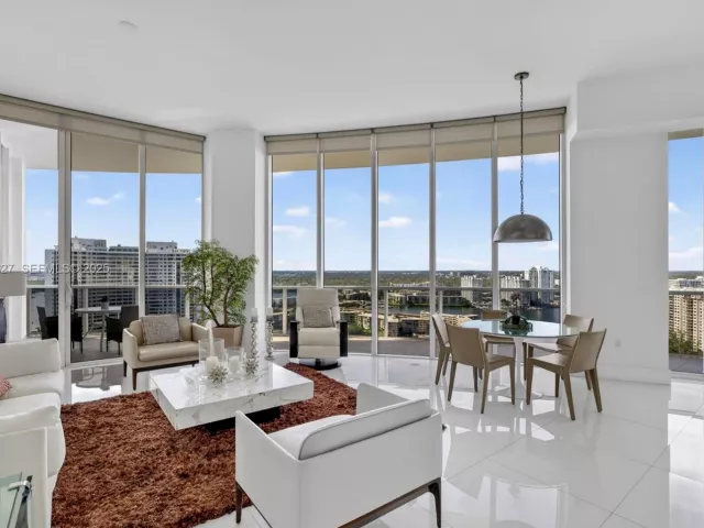 Продажа квартиры #2303 - фото 6907296