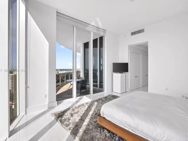 Продажа квартиры #2303 - фото 6907279