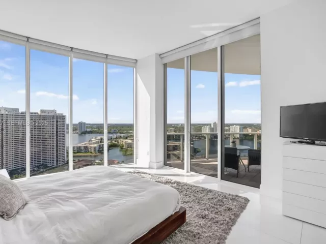 Продажа квартиры #2303 - фото 6907280