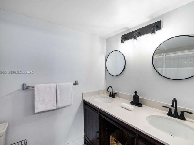 Продажа квартиры #2202 - фото 6906578