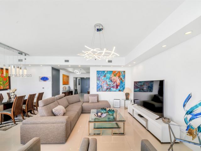 Продажа квартиры #701 - фото 6907963