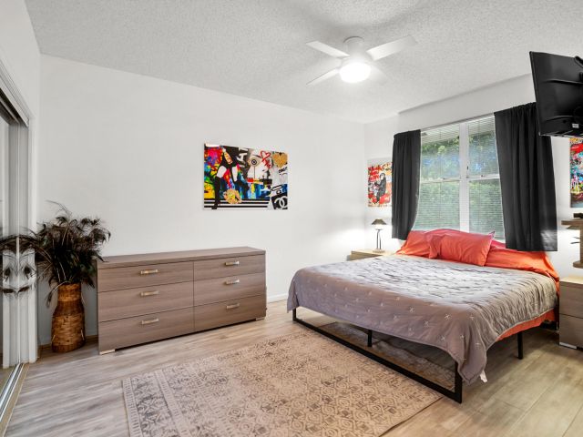 Продажа дома по адресу 7946 Shelby Circle - фото 6910837