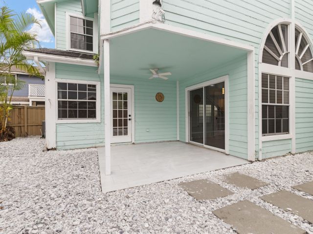 Продажа дома по адресу 5115 Coronado Ridge - фото 6910096