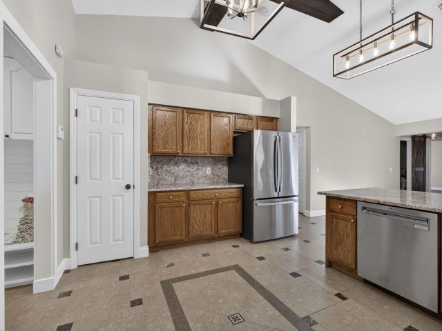 Дом в аренду по адресу 11646 63rd Lane N - фото 6908651