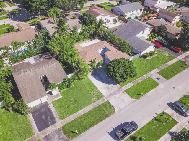 Продажа дома по адресу 4093 NW 1st Pl - фото 6917743