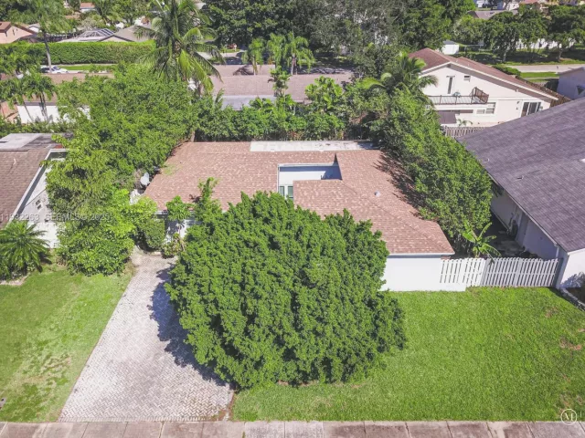 Продажа дома по адресу 4093 NW 1st Pl - фото 6917744