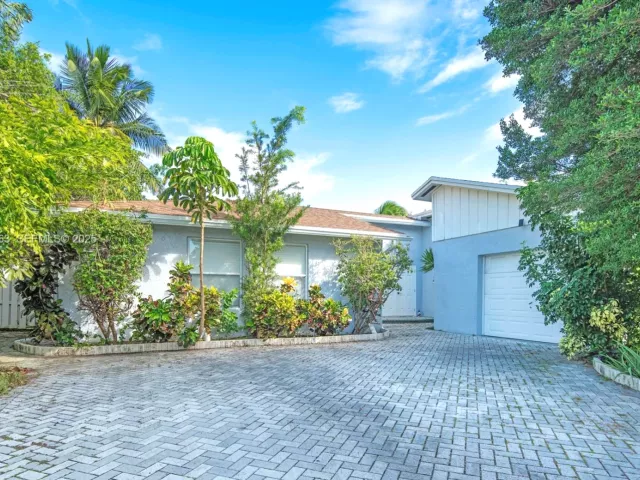 Продажа дома по адресу 4093 NW 1st Pl - фото 6917752