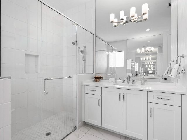 Продажа дома по адресу 8617 Tower Bridge Court - фото 6911811