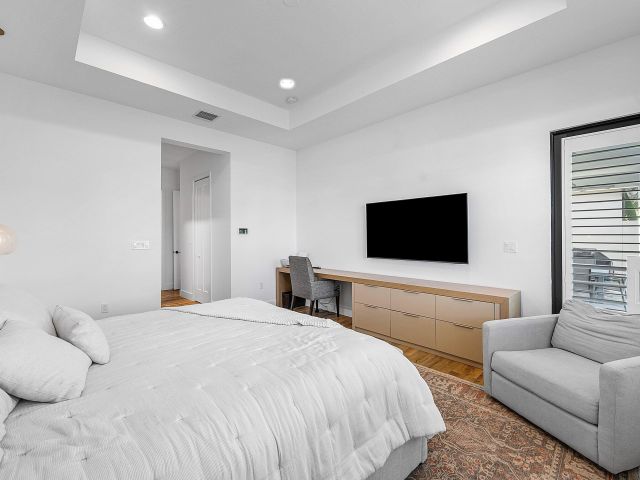 Продажа дома по адресу 8617 Tower Bridge Court - фото 6911813