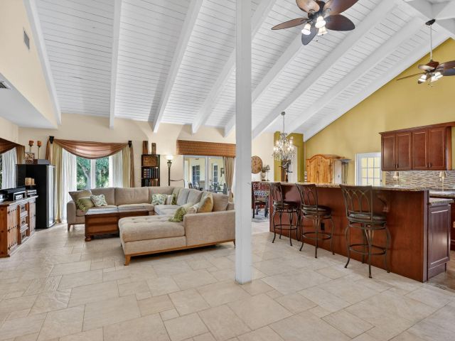 Продажа дома по адресу 21310 Escondido Way S - фото 6908705