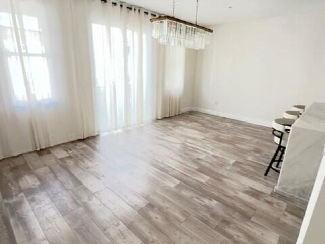 Дом в аренду по адресу 3643 NW 5th Terrace - фото 6908680