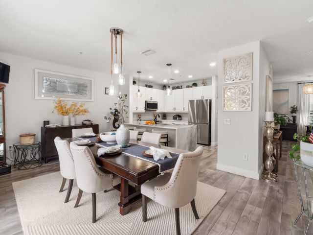 Дом в аренду по адресу 3643 NW 5th Terrace - фото 6908681