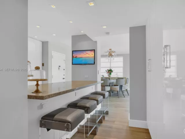 Продажа квартиры #17F - фото 6910703