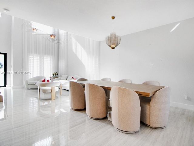 Продажа дома по адресу 14671 SW 20th St - фото 7439519