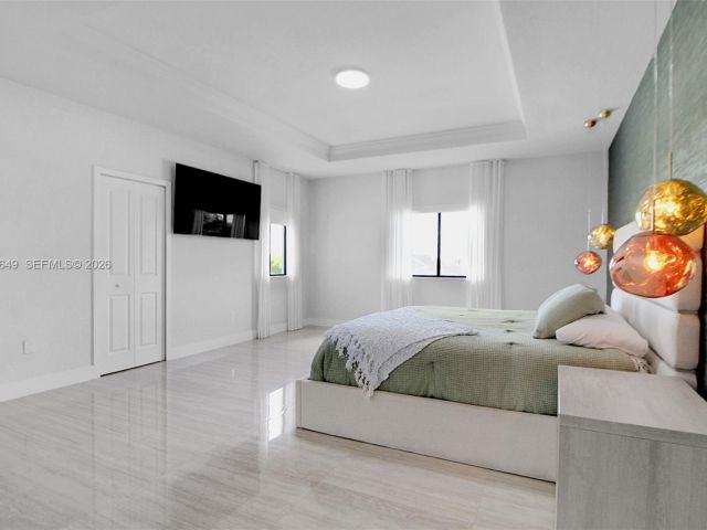 Продажа дома по адресу 14671 SW 20th St - фото 7439534