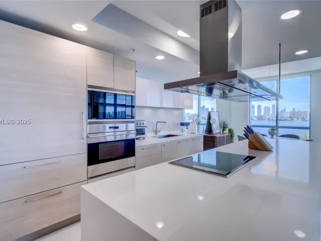 Продажа квартиры #410 - фото 6911128