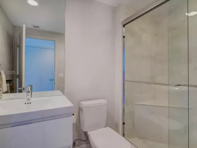 Продажа квартиры #410 - фото 6911118