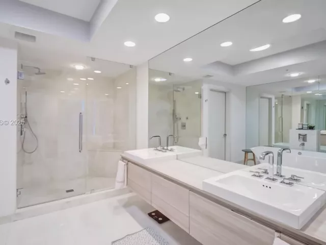 Продажа квартиры #410 - фото 6911120