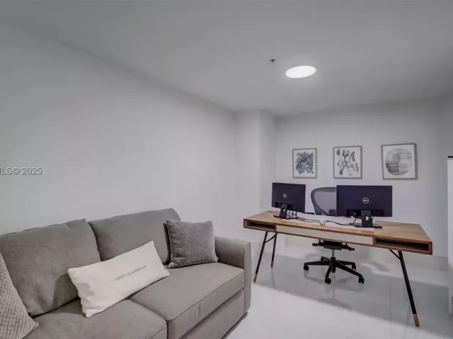 Продажа квартиры #410 - фото 6911121