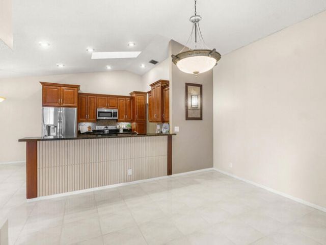 Дом в аренду по адресу 21011 Windemere Lane - фото 6918742