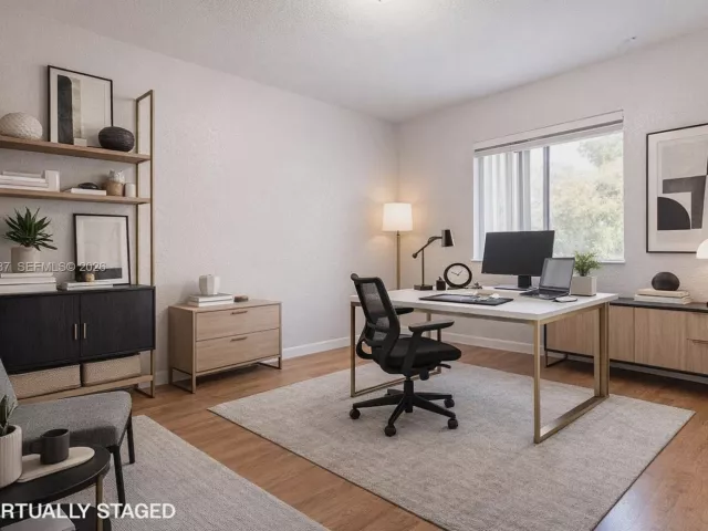 Продажа дома по адресу 59 SE 3rd Ave - фото 6910488