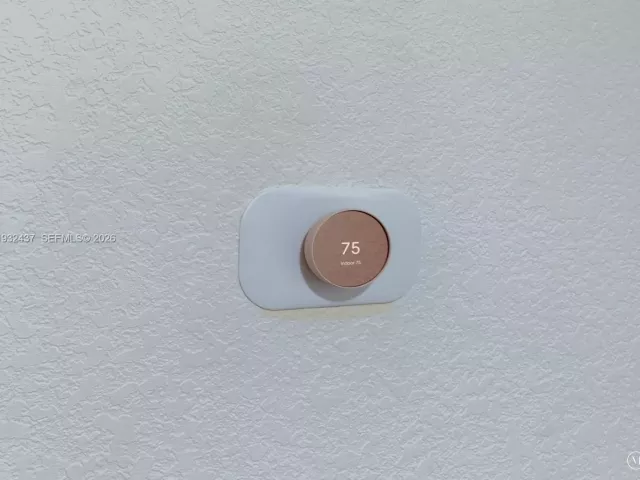 Продажа дома по адресу 59 SE 3rd Ave - фото 6910477