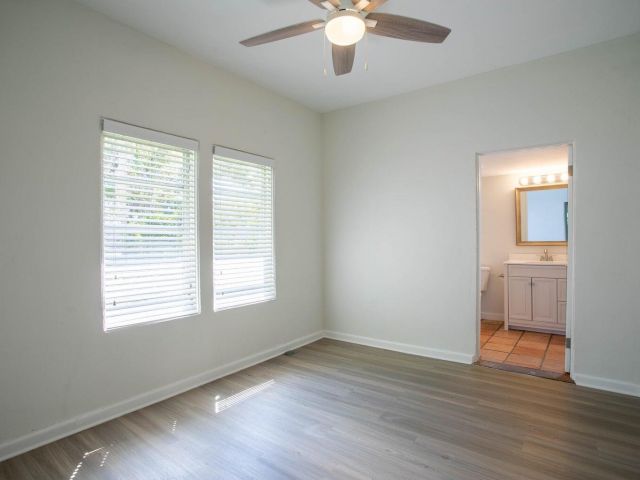 Дом в аренду по адресу 1716 Mercer Avenue - фото 6911780