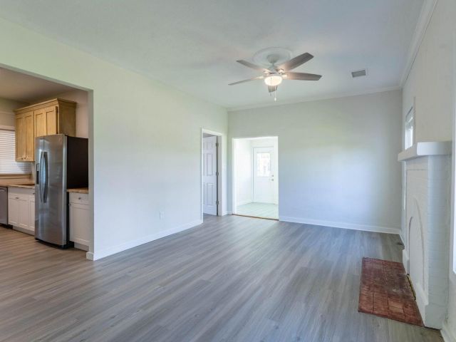 Дом в аренду по адресу 1716 Mercer Avenue - фото 6911787