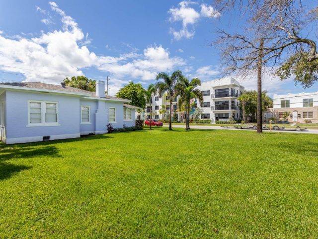 Дом в аренду по адресу 1716 Mercer Avenue - фото 6911793