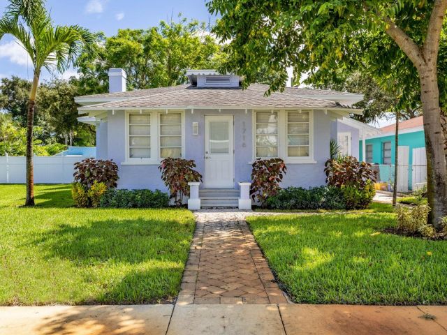 Дом в аренду по адресу 1716 Mercer Avenue - фото 6911794