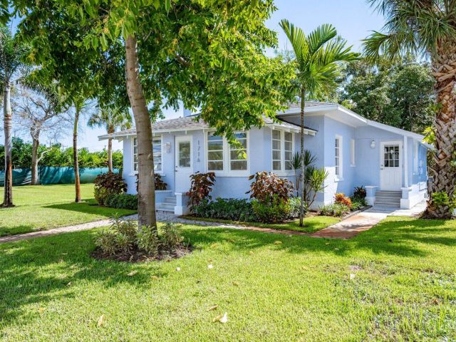 Дом в аренду по адресу 1716 Mercer Avenue - фото 6911795