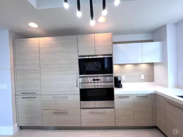 Продажа квартиры #1402 - фото 6911098