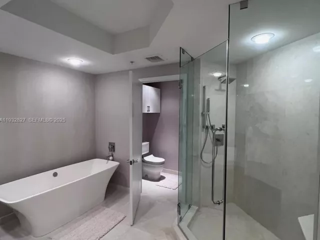 Продажа квартиры #1402 - фото 6911102