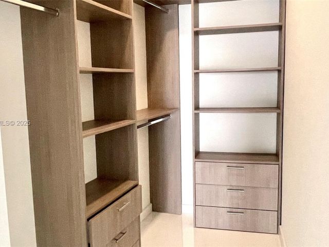 Продажа квартиры #412 - фото 6912744